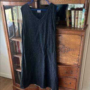 Black V-Neck Sleeveless 100% Linen Dress Size Large